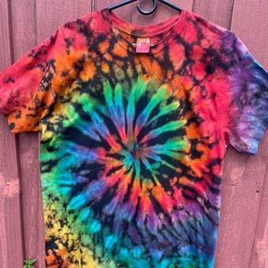 Handmade Custom reversed dyed Rainbow tee shirt size L/G 42-44